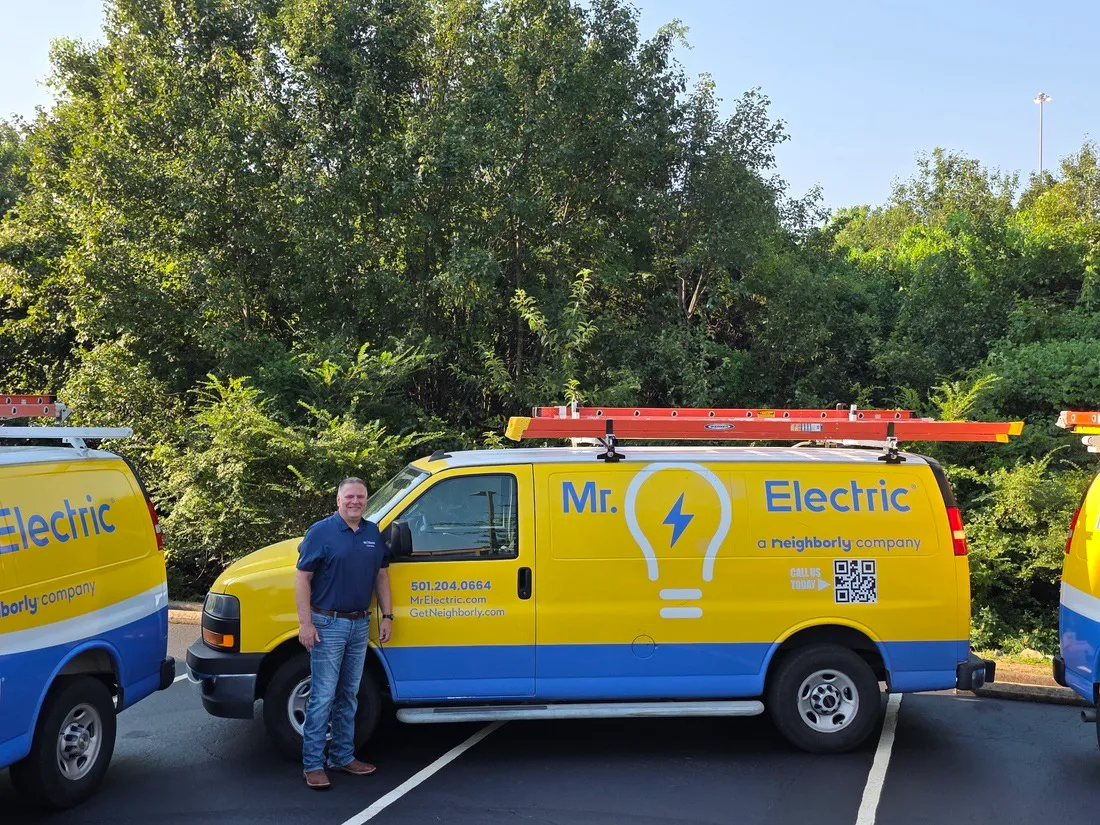Mr. Electric of Little Rock Surpasses 100 Google Reviews with a 4.9-Star Rating